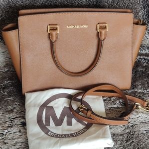 Michael Kors Large Selma Satchel Handbag